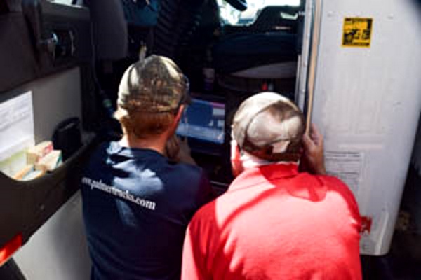 Service Department in Palmer Trucks