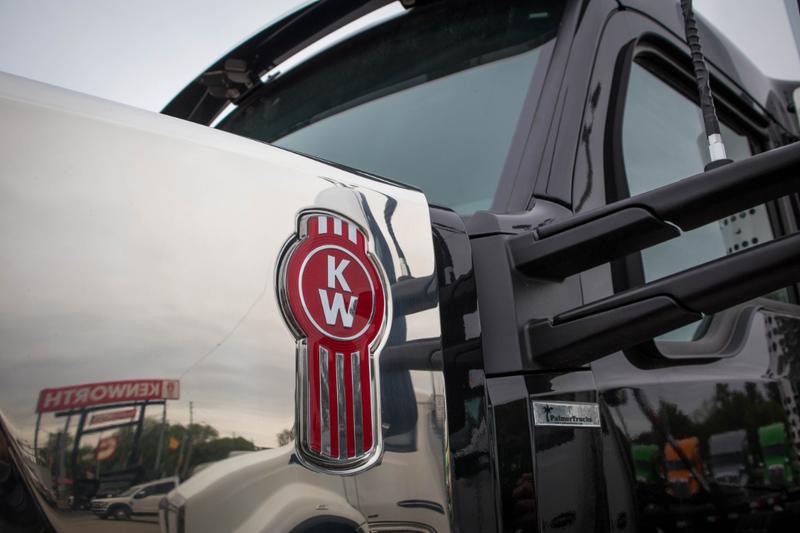 Discover which GVWR class of Kenworth truck may be right for your business with this free guide!